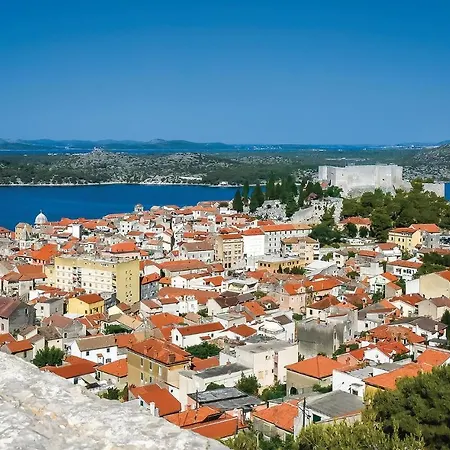 Nice In W/ 1 Bedrooms Vodice